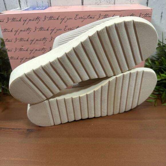 Kensie Women's Ellie Beige Knit Wedge Sandals Size 8 - Picture 7 of 7